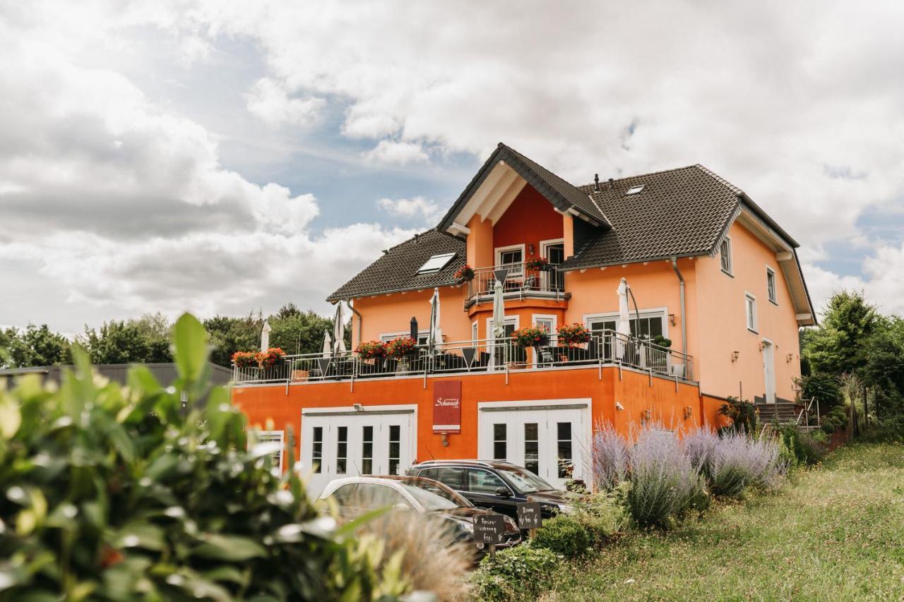 Wein- Und Gaestehaus Schwaab&Sohn Erden Exterior photo